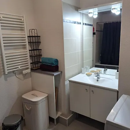 Apartamento Beau T3 A Montpellier, 2 Chambres, 4 Personnes, Wifi, Parking